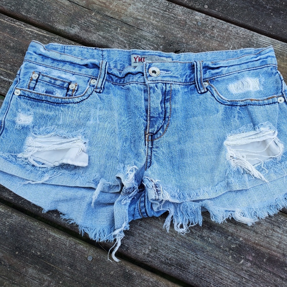 🌻 4 for $20 🌻 Juniors denim shorts
